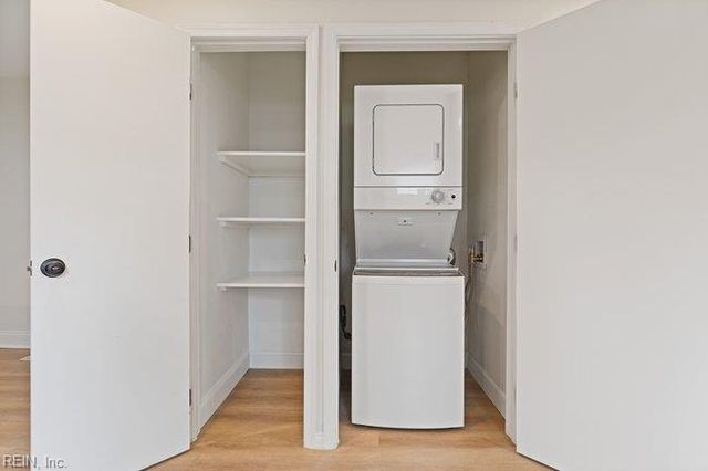 1300 Sunset DR, Norfolk, VA 23503