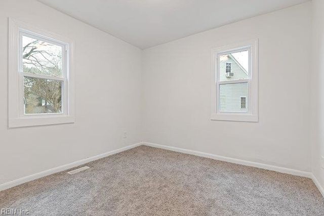 1300 Sunset DR, Norfolk, VA 23503