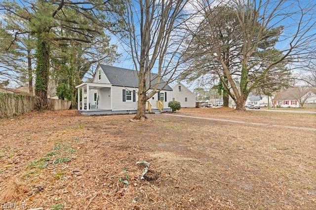 1300 Sunset DR, Norfolk, VA 23503