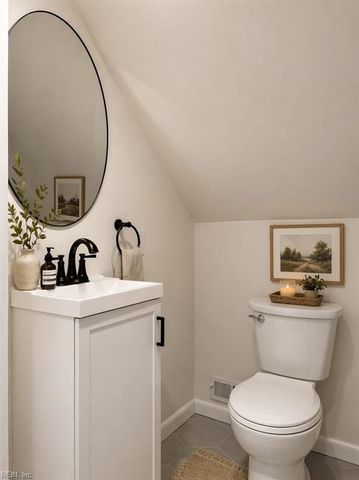 1300 Sunset DR, Norfolk, VA 23503