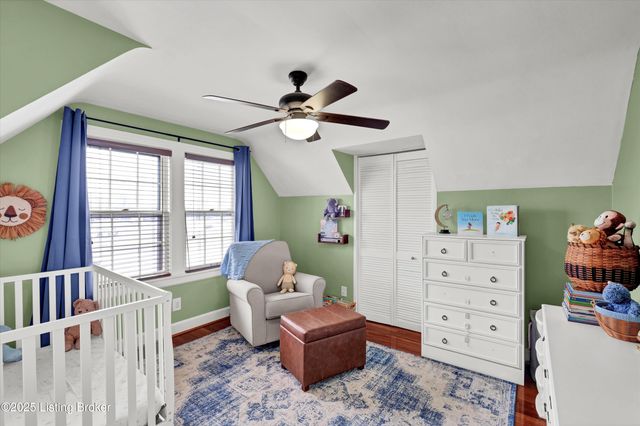 303 N Hubbards Ln, Louisville, KY 40207