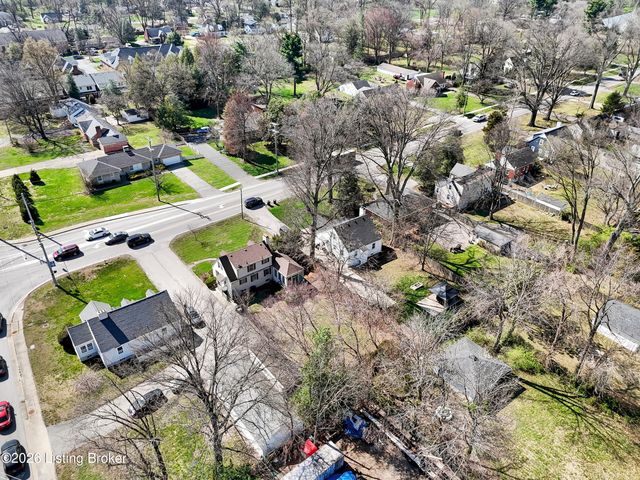 303 N Hubbards Ln, Louisville, KY 40207