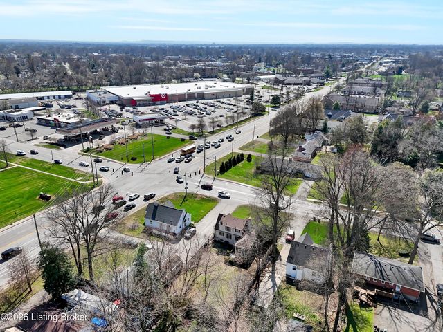 303 N Hubbards Ln, Louisville, KY 40207