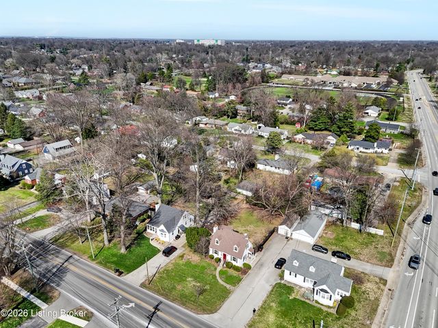 303 N Hubbards Ln, Louisville, KY 40207