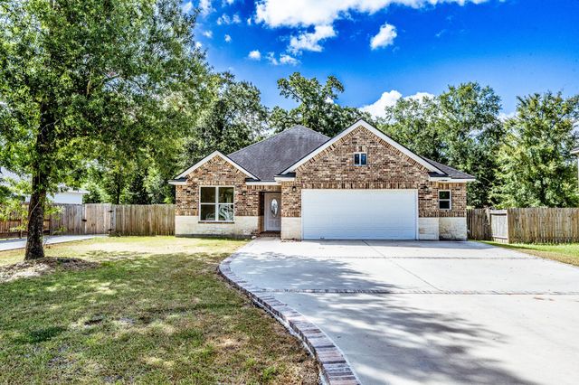 3676 Pin Oak Drive, Conroe, TX 77301