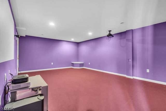 27 Music Mountain Blvd, West Amwell Twp., NJ 08530
