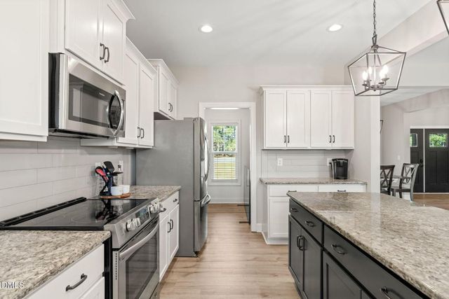 8701 Nc Highway 210, Four Oaks, NC 27524