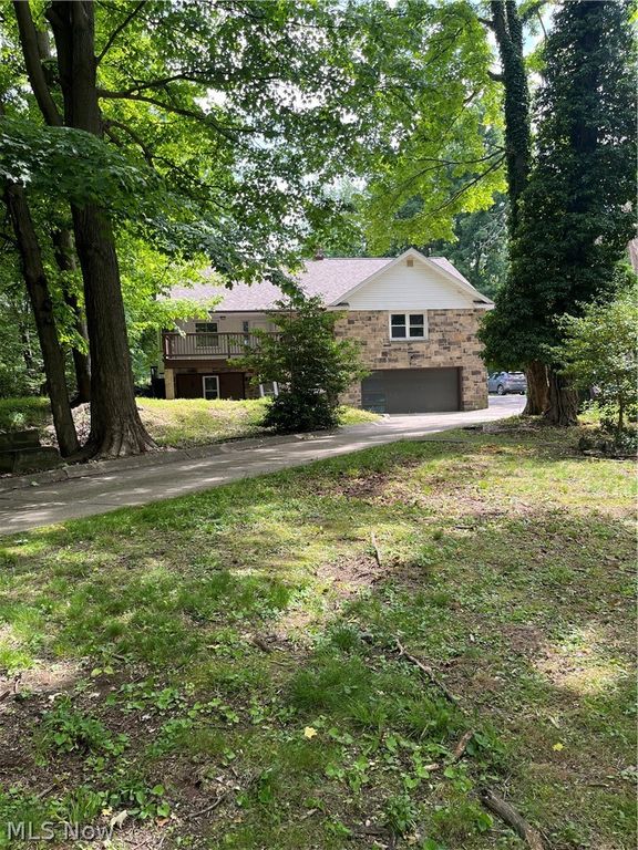 4508 Monticello Boulevard, South Euclid, OH 44143