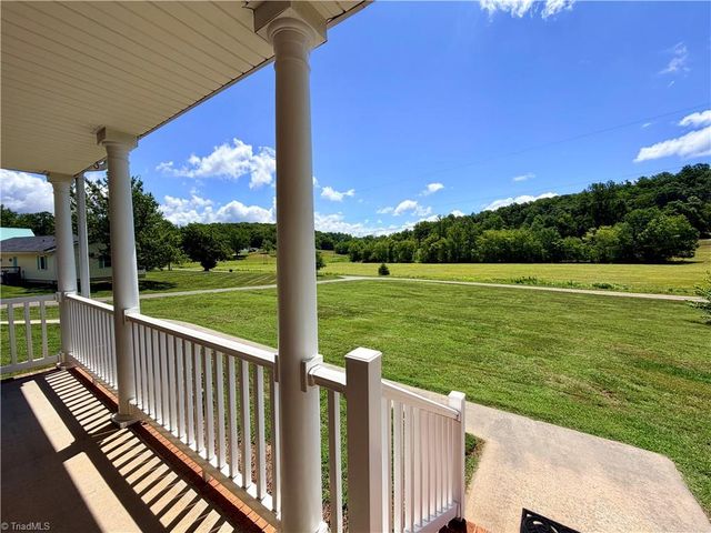 198 Captain Day Road, Ronda, NC 28670
