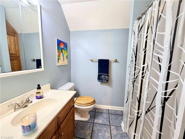 198 Captain Day Road, Ronda, NC 28670