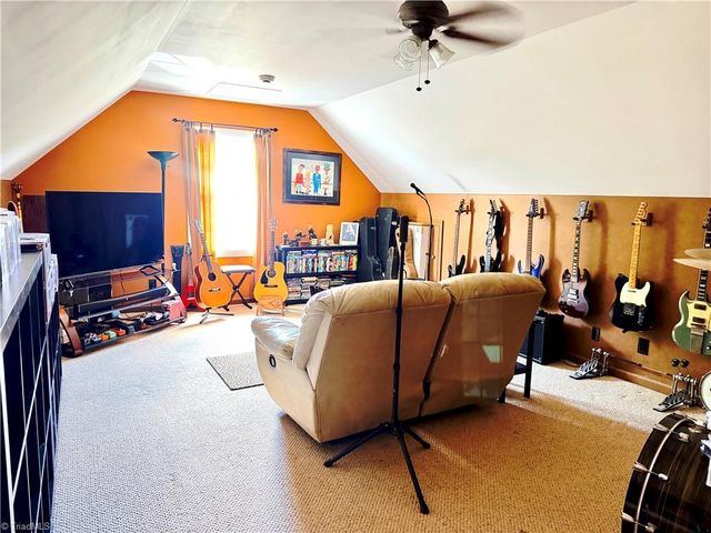 198 Captain Day Road, Ronda, NC 28670