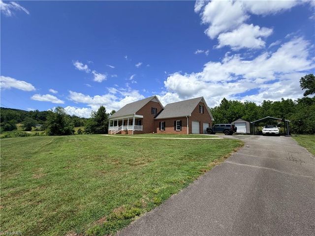 198 Captain Day Road, Ronda, NC 28670