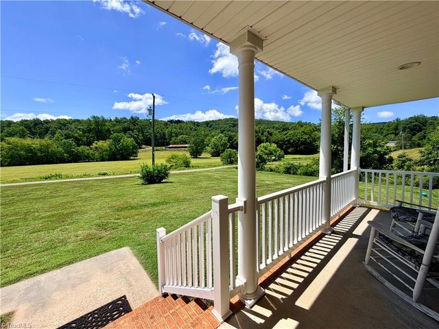 198 Captain Day Road, Ronda, NC 28670