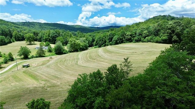 198 Captain Day Road, Ronda, NC 28670