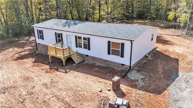 2013 Carl Fox Road, Taylorsville, NC 28681