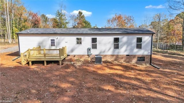 2013 Carl Fox Road, Taylorsville, NC 28681