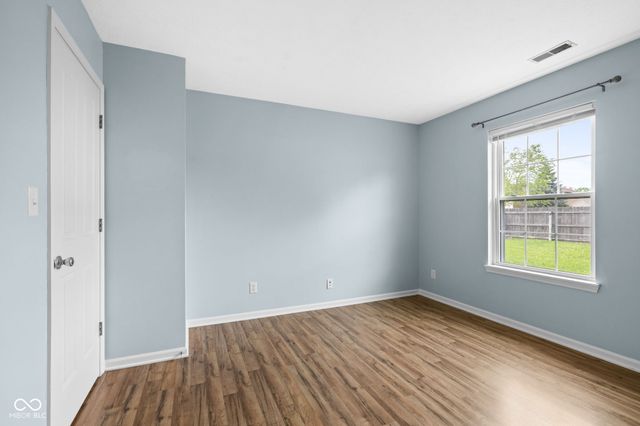 11024 Oakspring Drive, Indianapolis, IN 46239