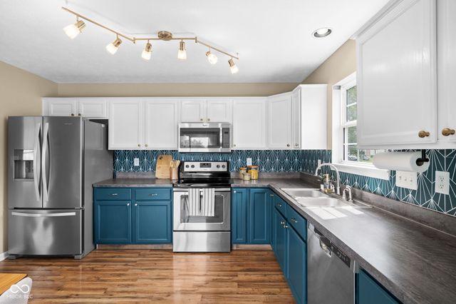 11024 Oakspring Drive, Indianapolis, IN 46239