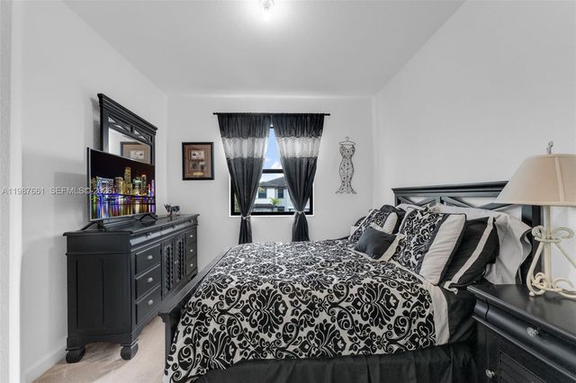 25034 SW 107th Ct, Homestead, FL 33032