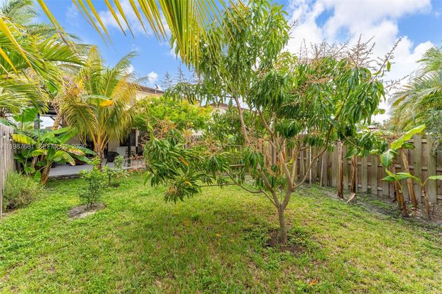 25034 SW 107th Ct, Homestead, FL 33032