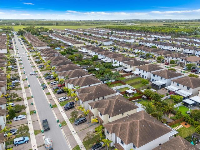 25034 SW 107th Ct, Homestead, FL 33032