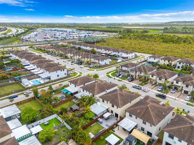 25034 SW 107th Ct, Homestead, FL 33032