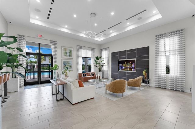 25034 SW 107th Ct, Homestead, FL 33032