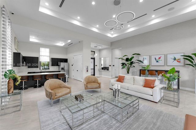 25034 SW 107th Ct, Homestead, FL 33032