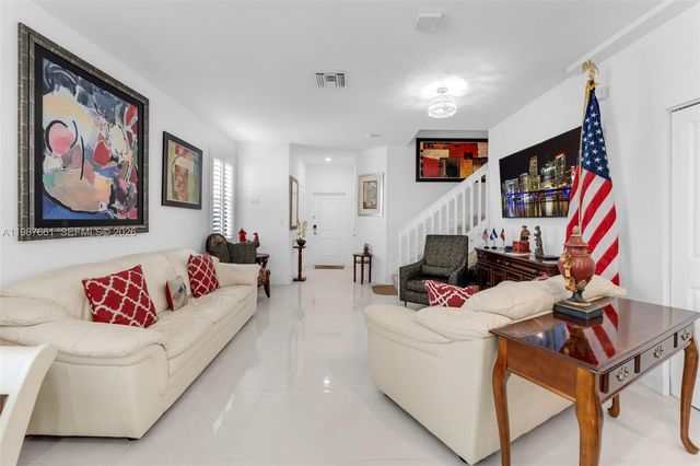 25034 SW 107th Ct, Homestead, FL 33032