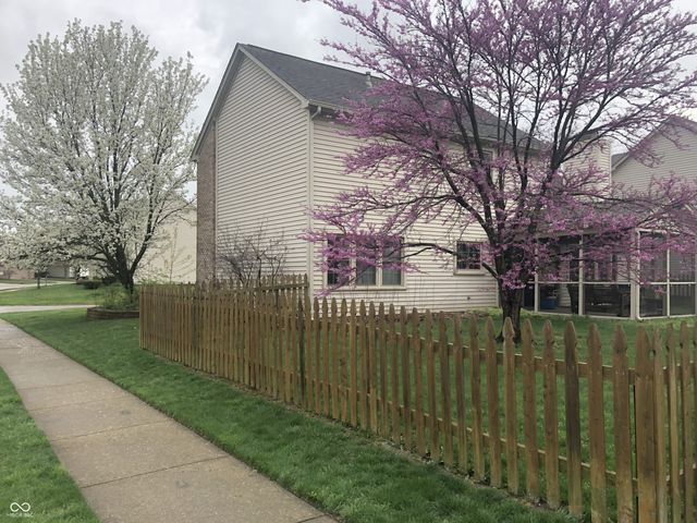 8520 Hoff Court, Indianapolis, IN 46256