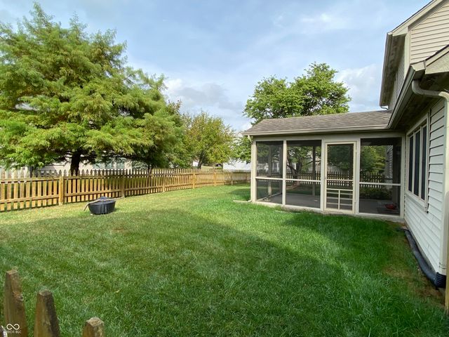 8520 Hoff Court, Indianapolis, IN 46256