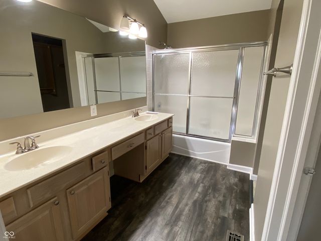 8520 Hoff Court, Indianapolis, IN 46256