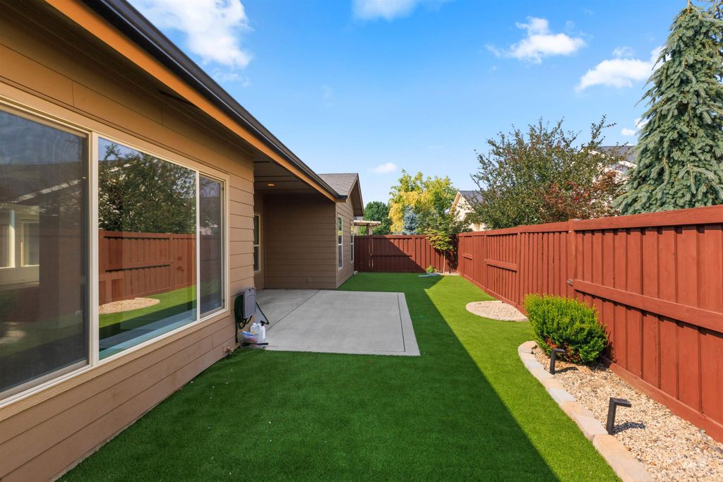 11200 W Soluna Dr, Boise, ID 83709 photo 3