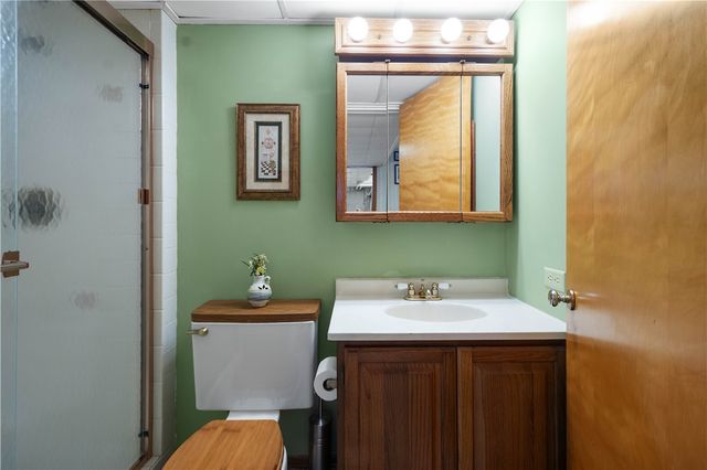 2611 Autumnwood Drive, Shaler, PA 15116