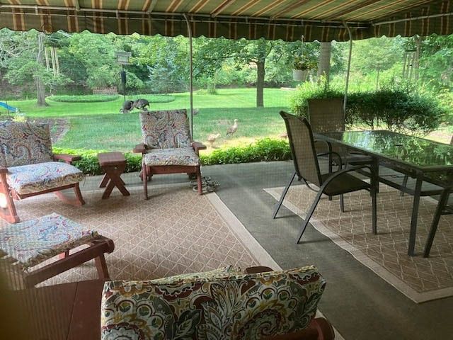 2611 Autumnwood Drive, Shaler, PA 15116