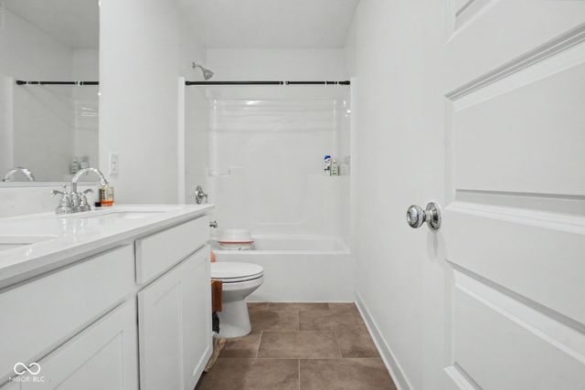 4357 Red Pine Drive, Bargersville, IN 46106