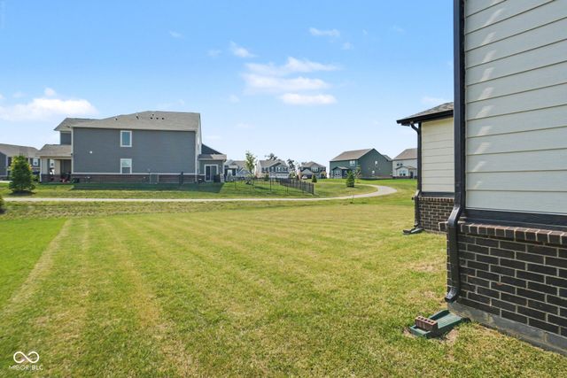 4357 Red Pine Drive, Bargersville, IN 46106