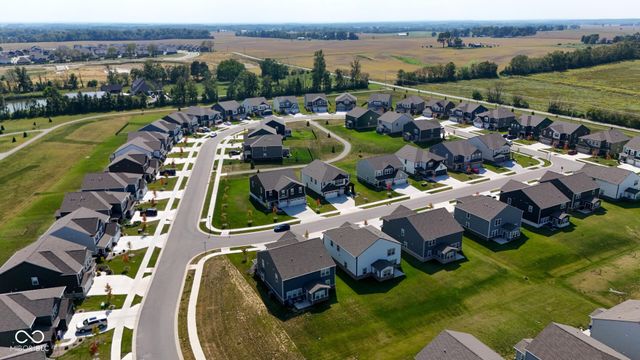 4357 Red Pine Drive, Bargersville, IN 46106