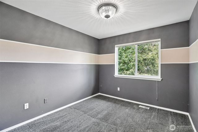 18870 108th Lane SE, Renton, WA 98055