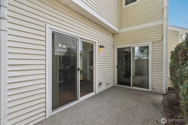 18870 108th Lane SE, Renton, WA 98055