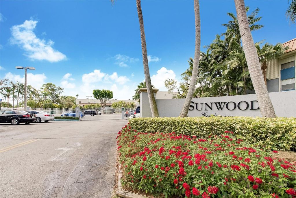 4600 SW 67th Ave 125, Miami, FL 33155