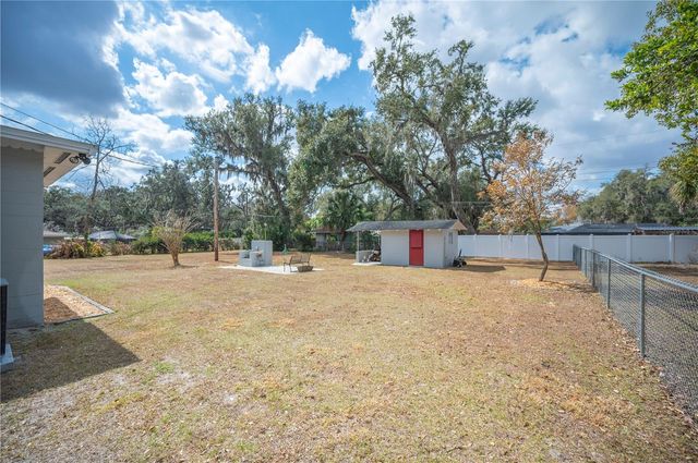 2115 EDEN PARKWAY, Lakeland, FL 33803