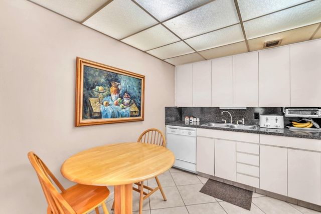 420 Richmond C 420, Deerfield Beach, FL 33442