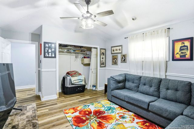 434 Millwood, San Antonio, TX 78216