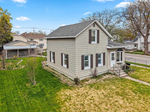 646 W 1ST STREET, Menasha, WI 54952