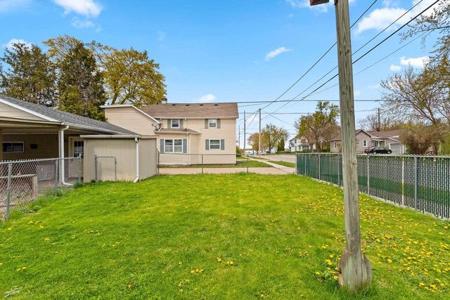 646 W 1ST STREET, Menasha, WI 54952