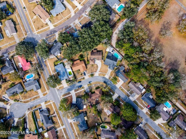 1502 POINTER Drive W, Jacksonville, FL 32221