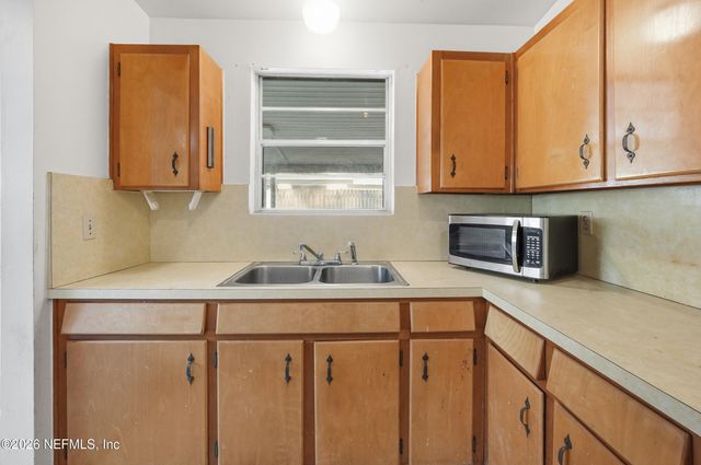 1133 LE BRUN Drive, Jacksonville, FL 32205