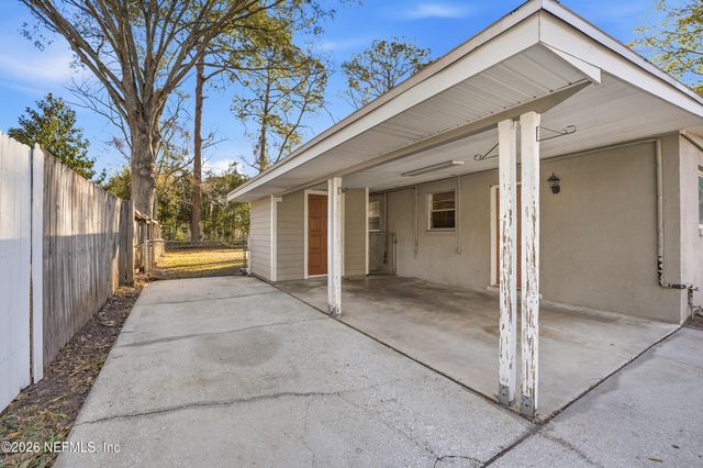 1133 LE BRUN Drive, Jacksonville, FL 32205