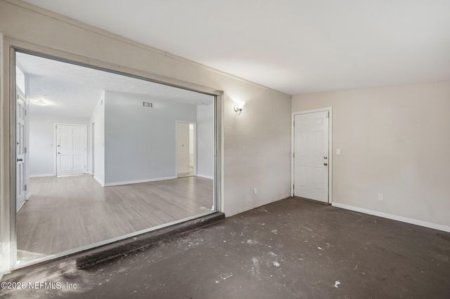 1133 LE BRUN Drive, Jacksonville, FL 32205